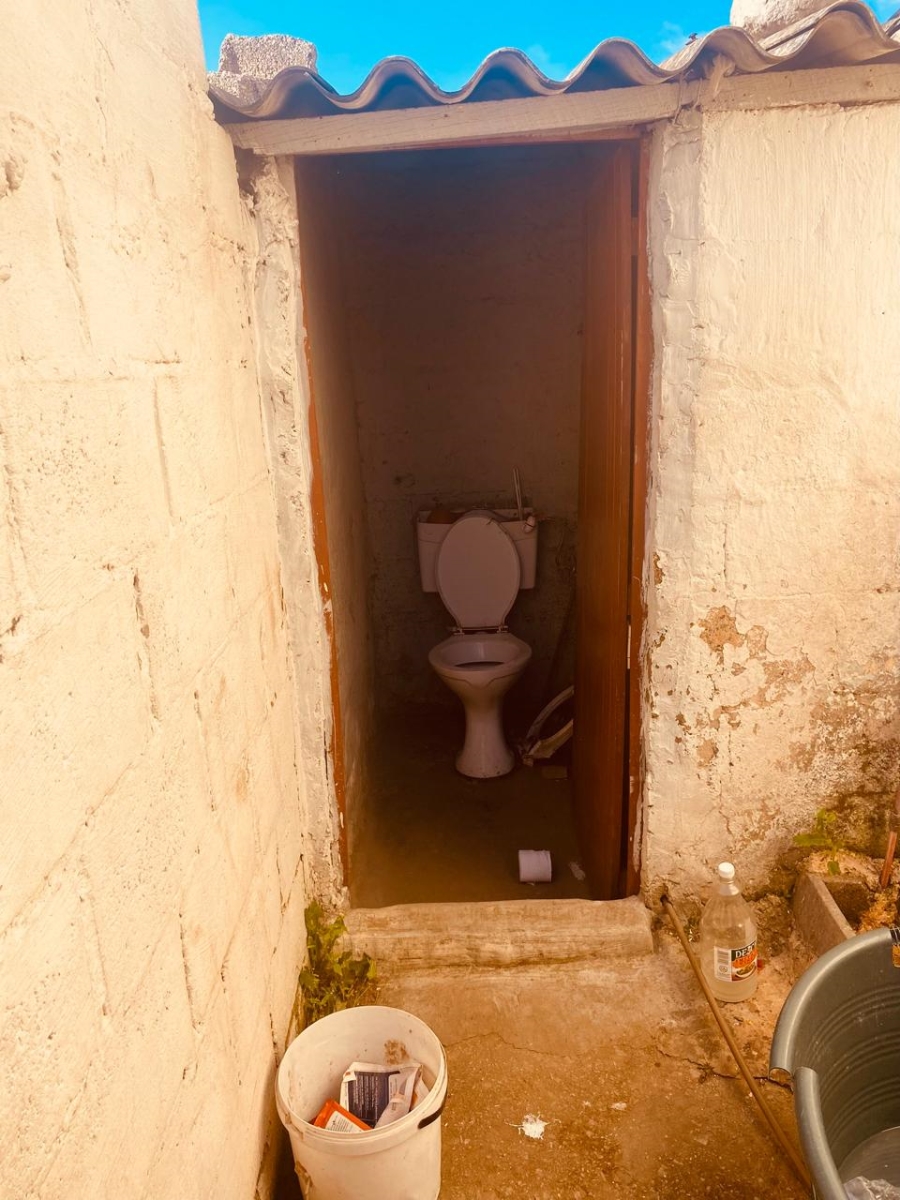 11 Bedroom Property for Sale in Kwazakhele Eastern Cape